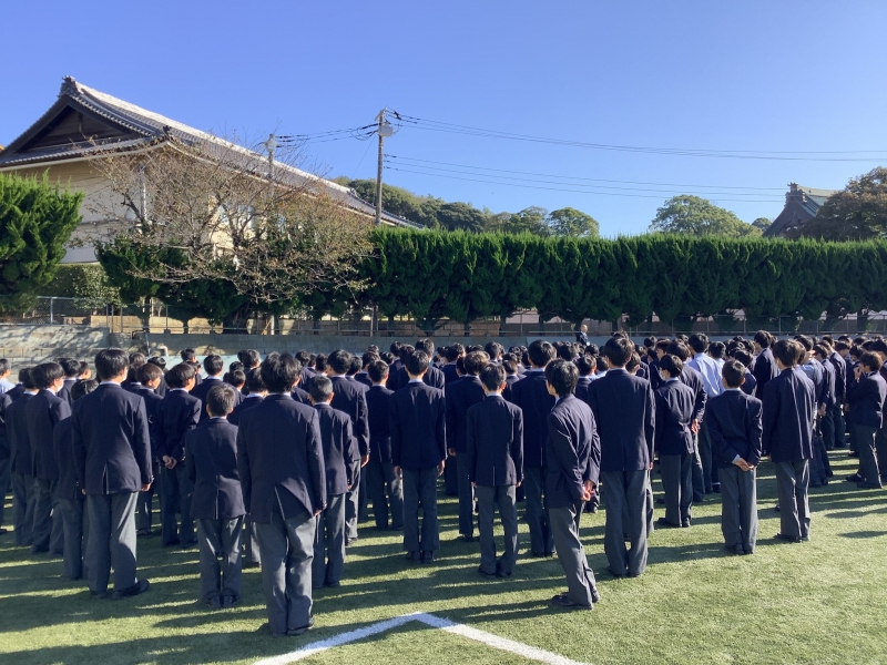 中学　朝礼 