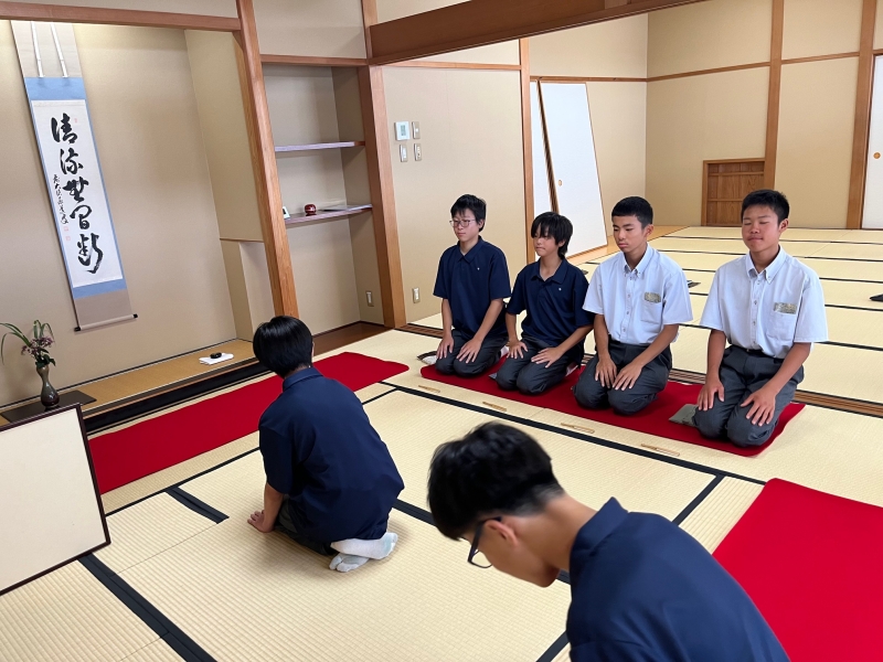 授業の様子～茶道～