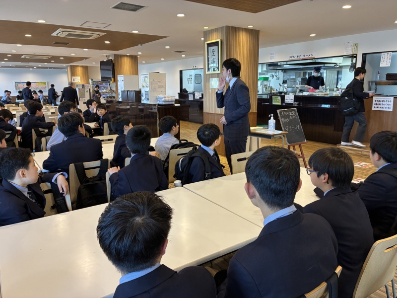 中学１年生が藤嶺カフェを初めて利用しました