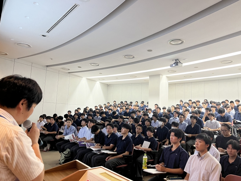 大学説明会週間～第3日目 明治大学～