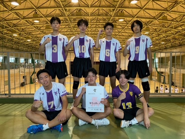 秋季大会優勝！！　【高校バレーボール部】