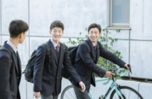 藤嶺生の1日